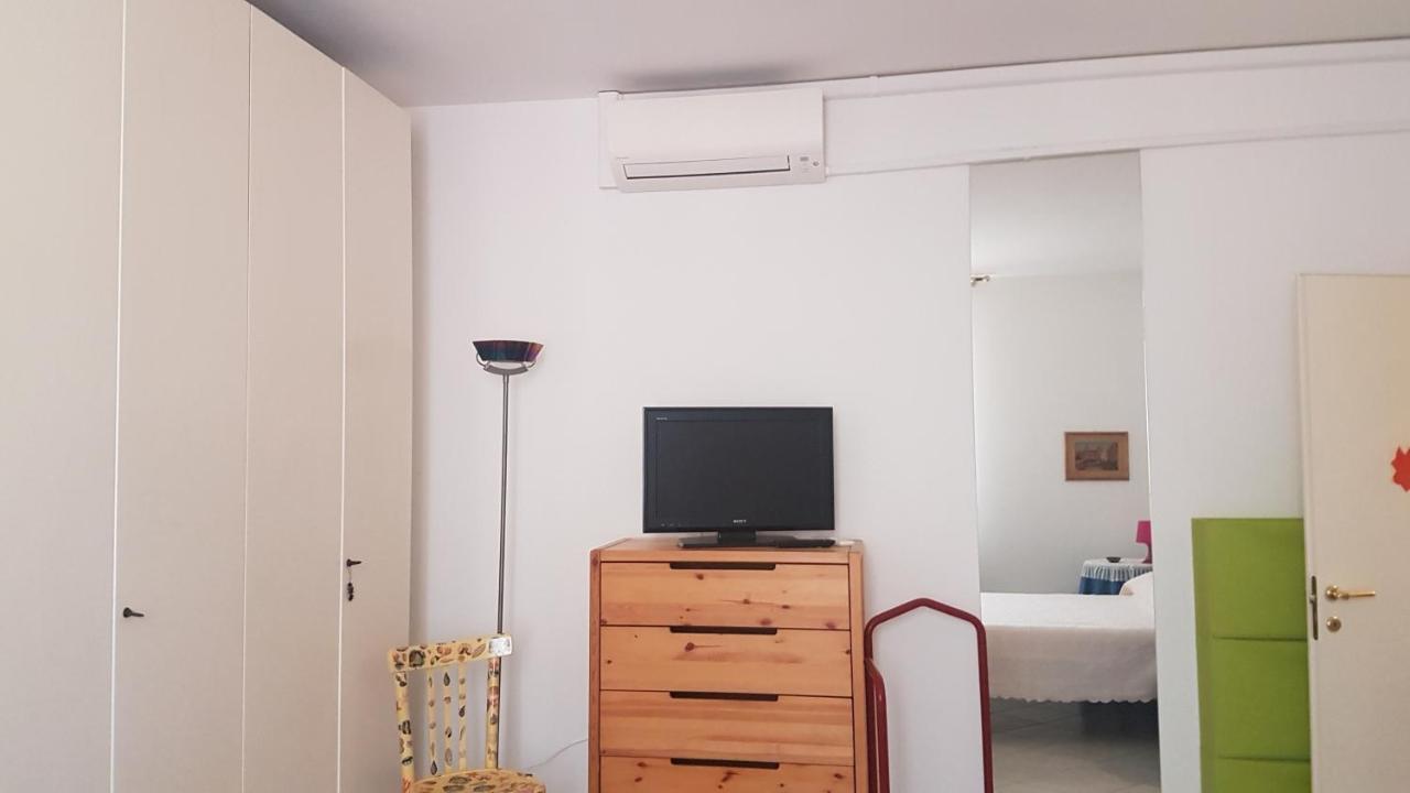 Rachel'S House Apartment โบโลญญา ภายนอก รูปภาพ